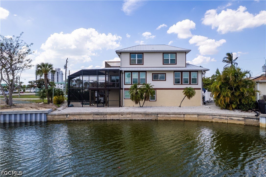 Casa a Fort Myers Beach, Florida, Stati Uniti 1 - 17557332