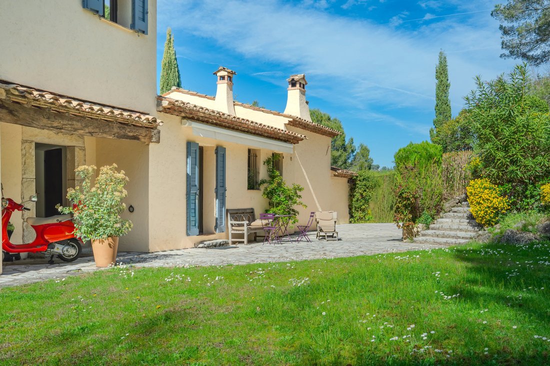 Villa in Mougins, Provence-Alpes-Côte d'Azur, France 4 - 17558365
