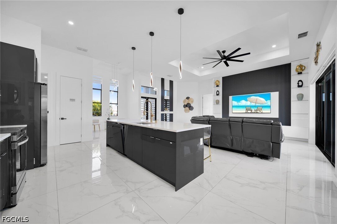 House in Cape Coral, Florida, United States 3 - 17568450
