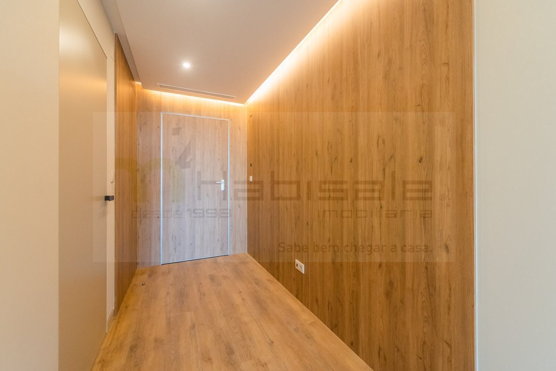 Apartment in Carcavelos e Parede, Lisbon, Portugal 1 - 17558598