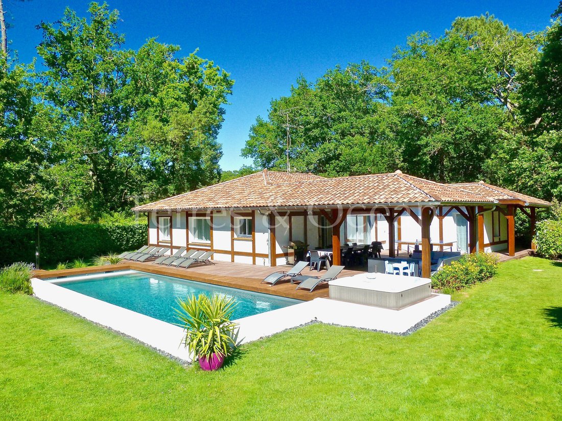 House in Moliets-et-Maa, Nouvelle-Aquitaine, France 1 - 16395208