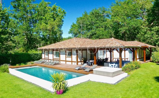 House in Moliets-et-Maa, Nouvelle-Aquitaine, France 1