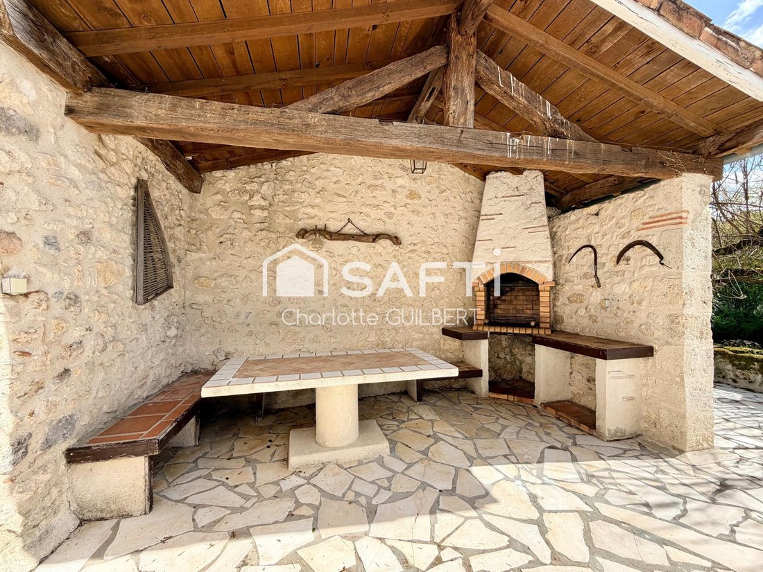House in Casteljaloux, Nouvelle-Aquitaine, France 4 - 17559161