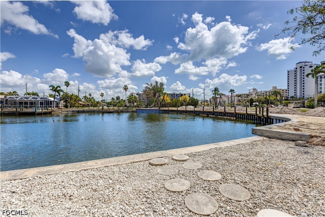 Casa a Fort Myers Beach, Florida, Stati Uniti 3 - 17557332