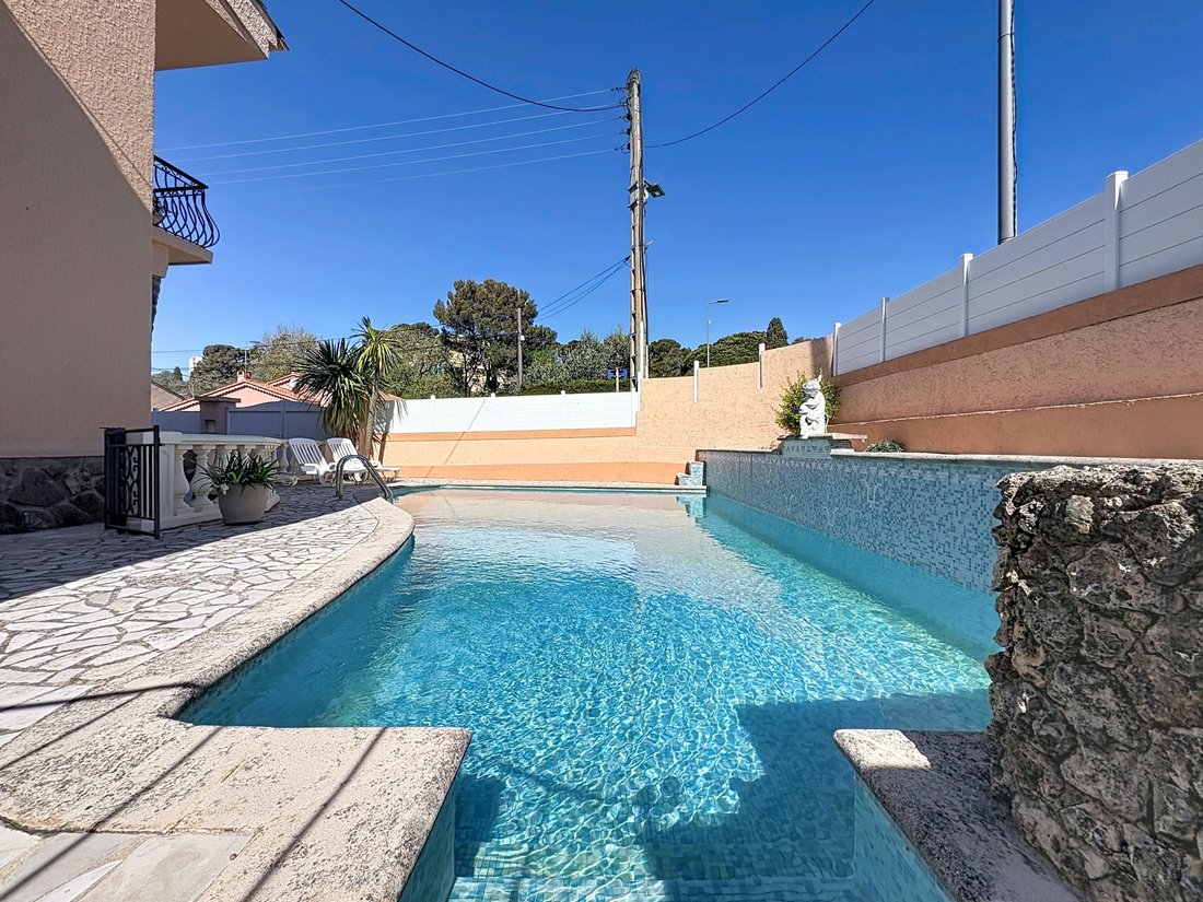 Apartment in Le Dramont-Agay-Anthéor-Le Trayas, Saint-Raphaël, France 4 - 17567272