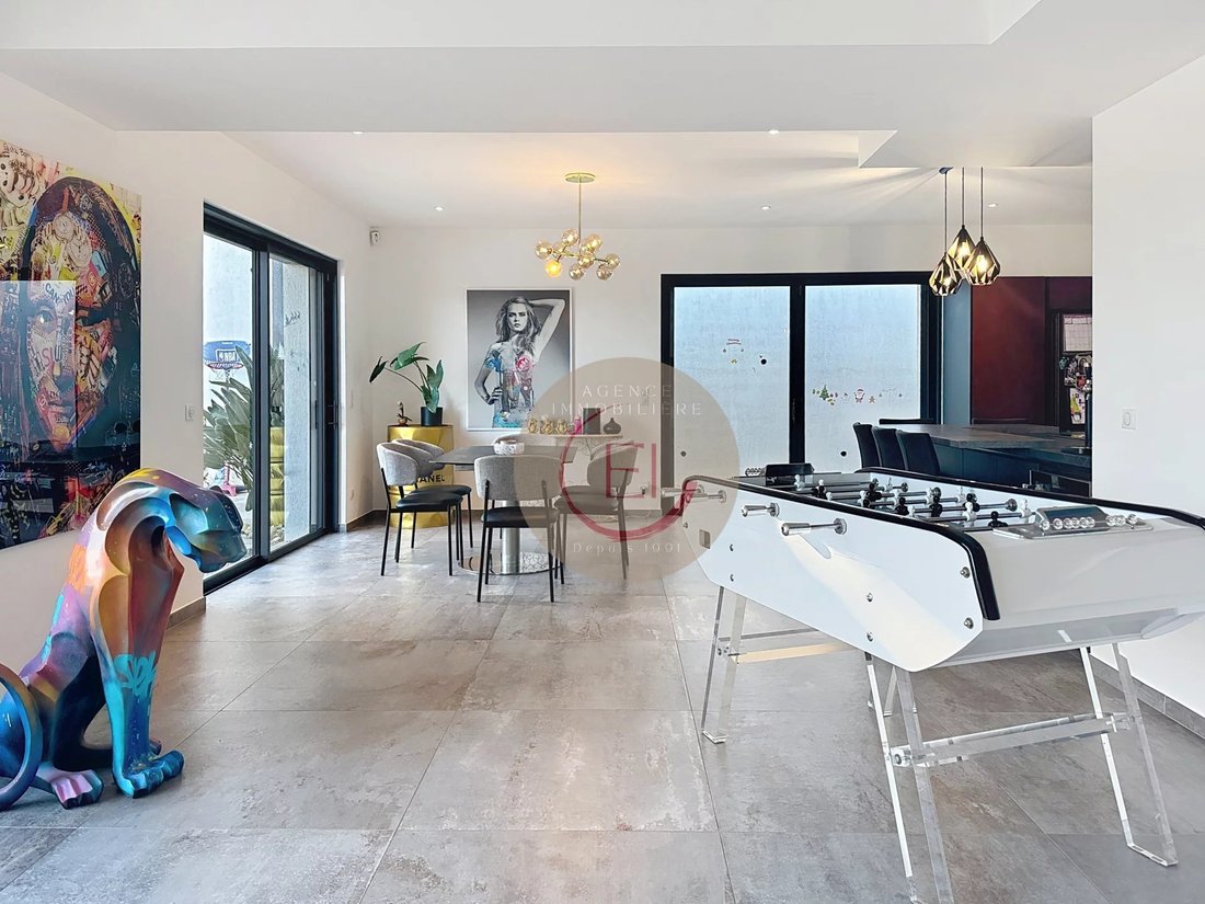 Villa in Les Adrets-de-l'Estérel, Provence-Alpes-Côte d'Azur, France 3 - 16707027