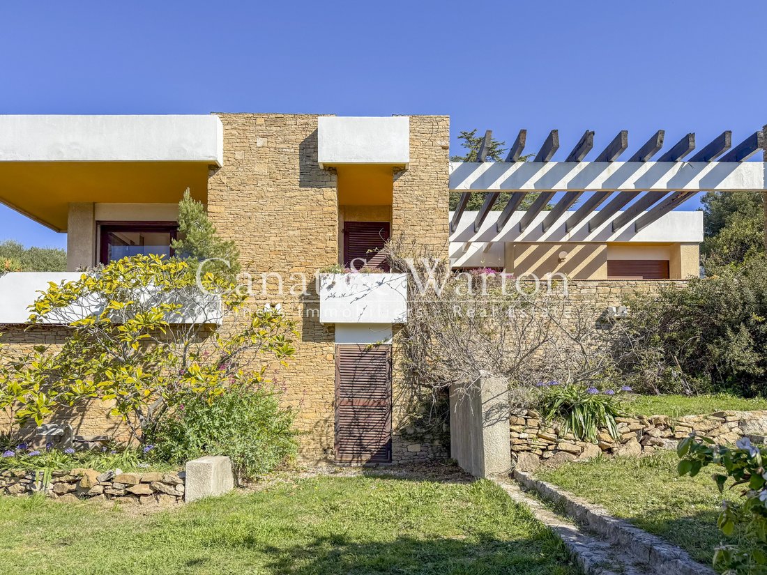 Villa in Six-Fours-les-Plages, Provence-Alpes-Côte d'Azur, France 3 - 17560682
