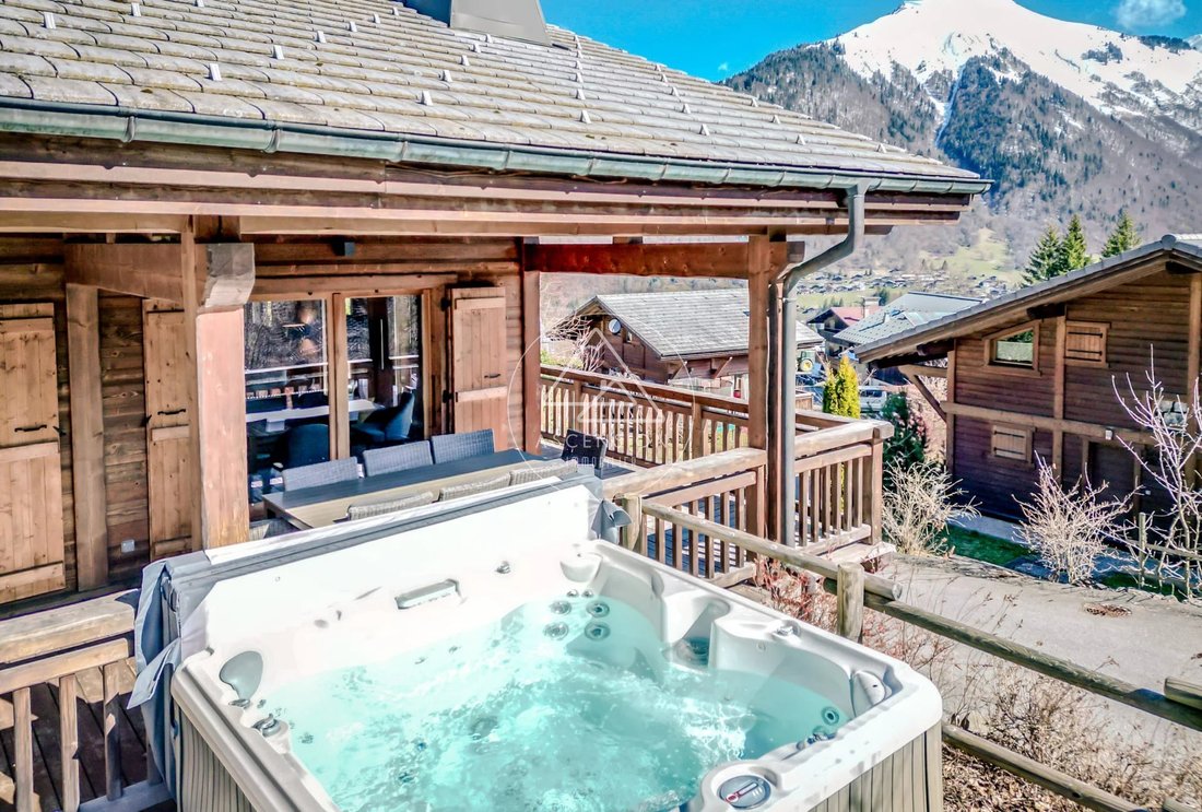 Chalet in Morzine, Auvergne-Rhône-Alpes, France 4 - 17558337