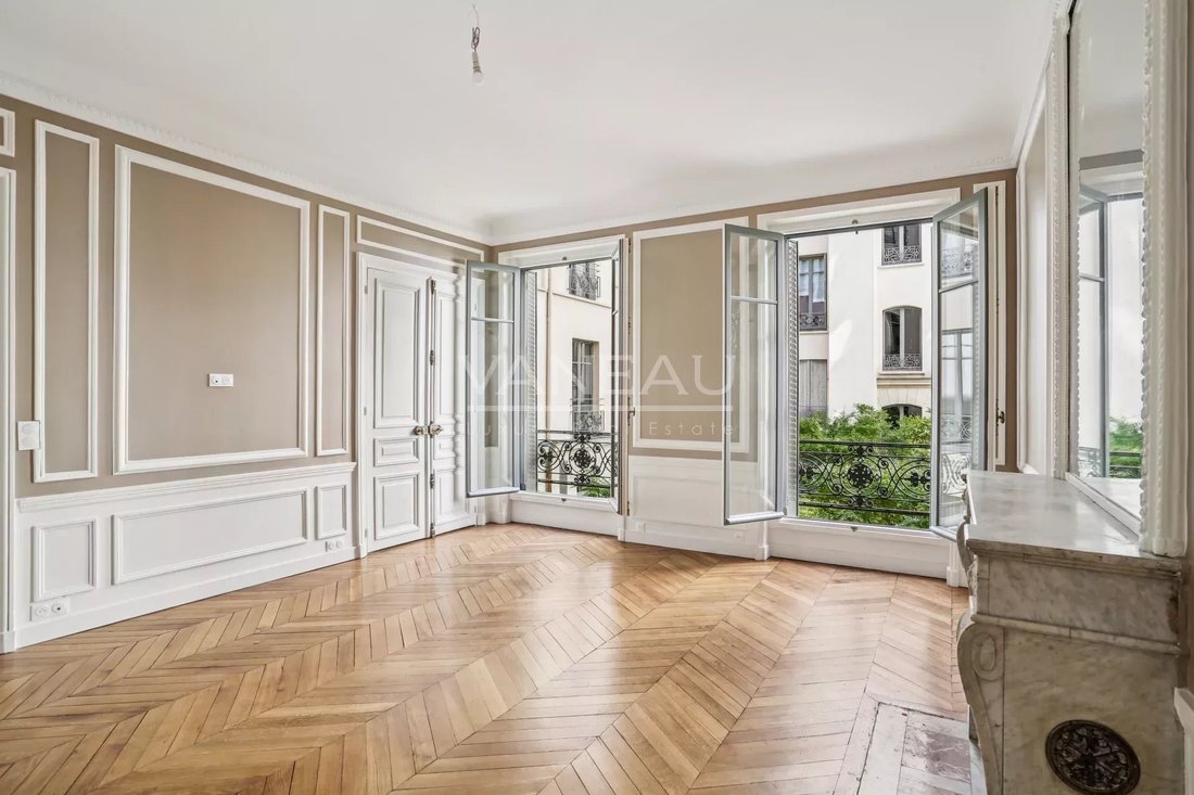 Apartment in Pereire-Malesherbes, Paris 17e Arrondissement, Paris 1 - 17558262