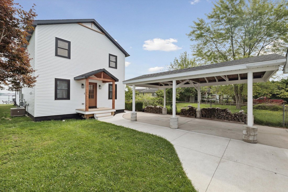 House in Township of Hamburg, Michigan, United States 3 - 17560146