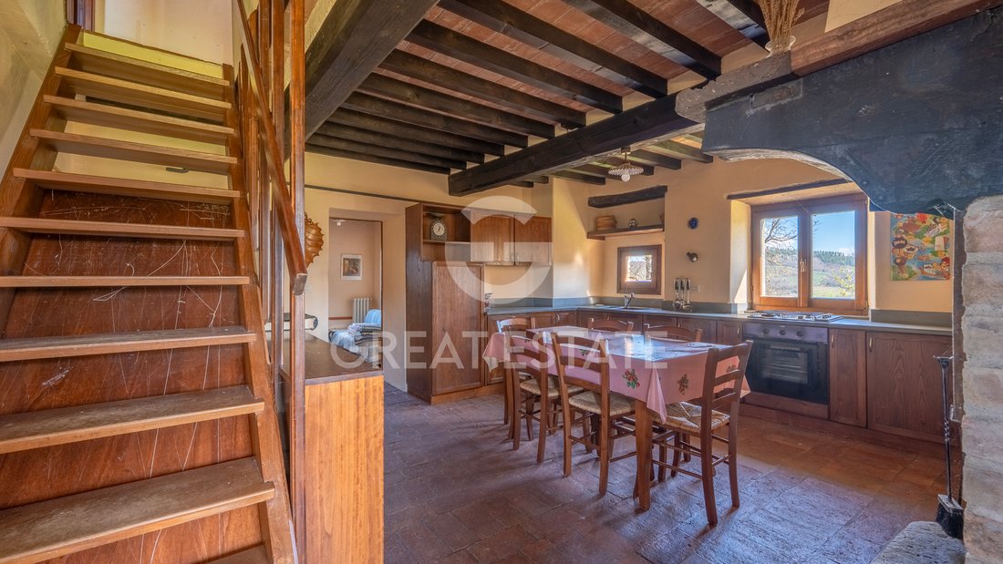 Estate in Monterchi, Tuscany, Italy 2 - 17559804