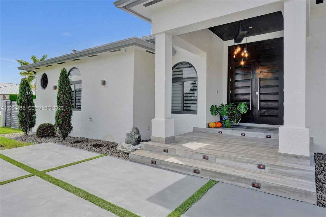House in Miami, Florida, United States 4 - 17558566