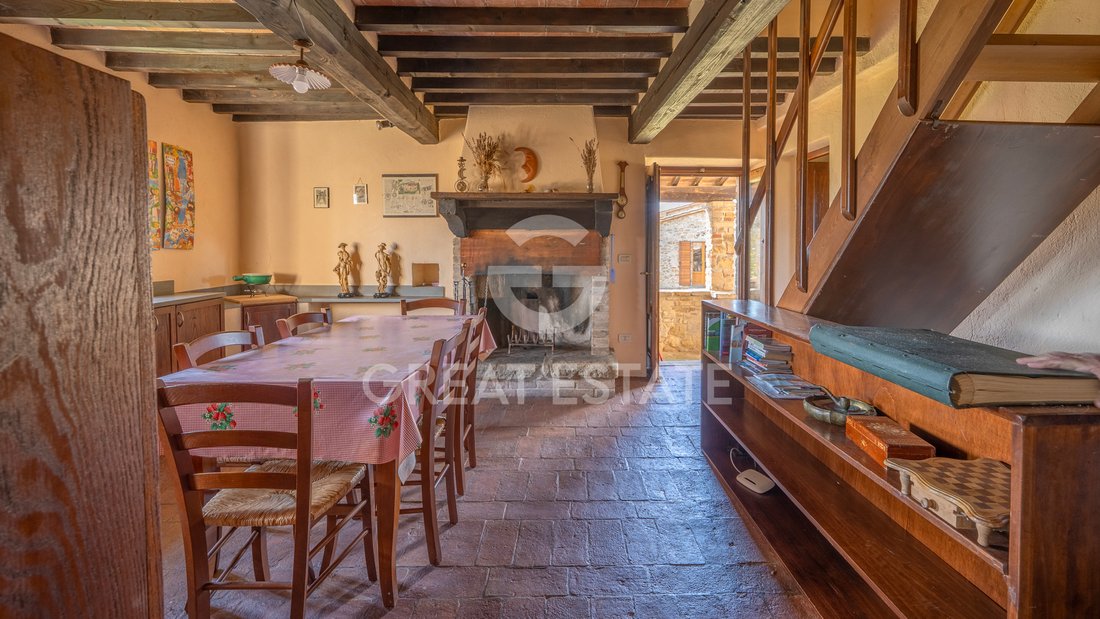 Estate in Monterchi, Tuscany, Italy 5 - 17559804