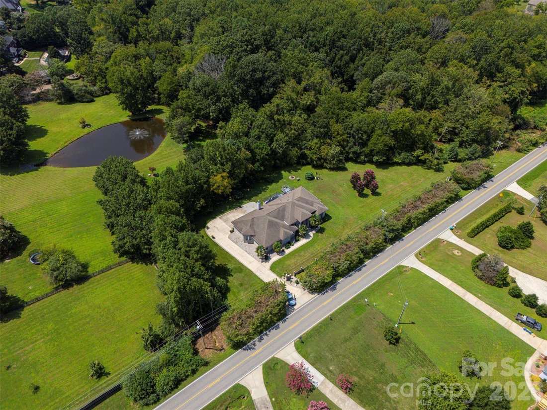 House in Weddington, North Carolina, United States 2 - 17563073