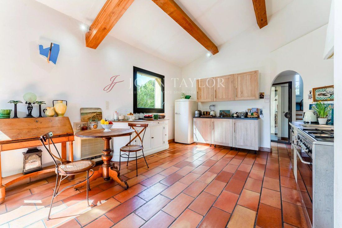 Maison à Nevons-route d'Apt, L'Isle-sur-la-Sorgue, France 3 - 17556997