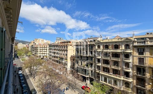 Apartment in Eixample, Barcelona, Spain 1