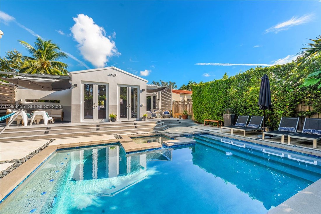 House in Miami, Florida, United States 2 - 17558037