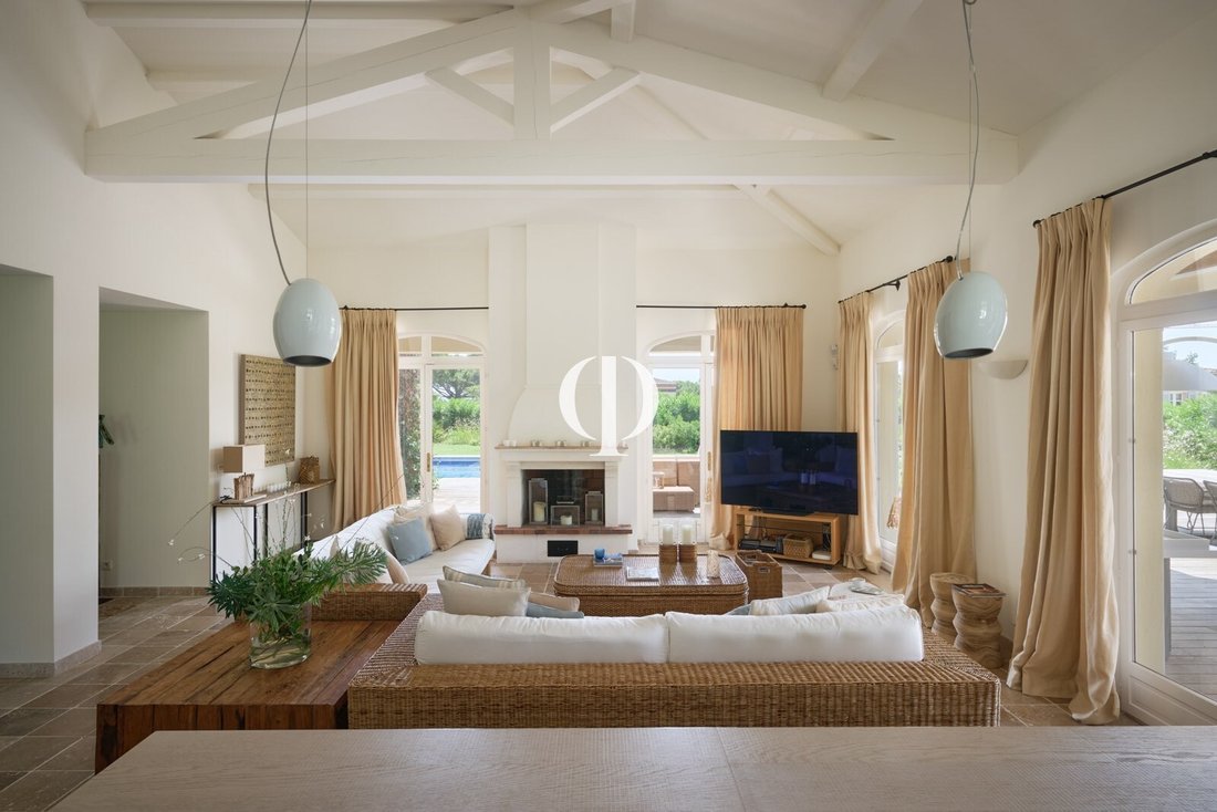 Villa in Grimaud, Provence-Alpes-Côte d'Azur, France 5 - 17557836