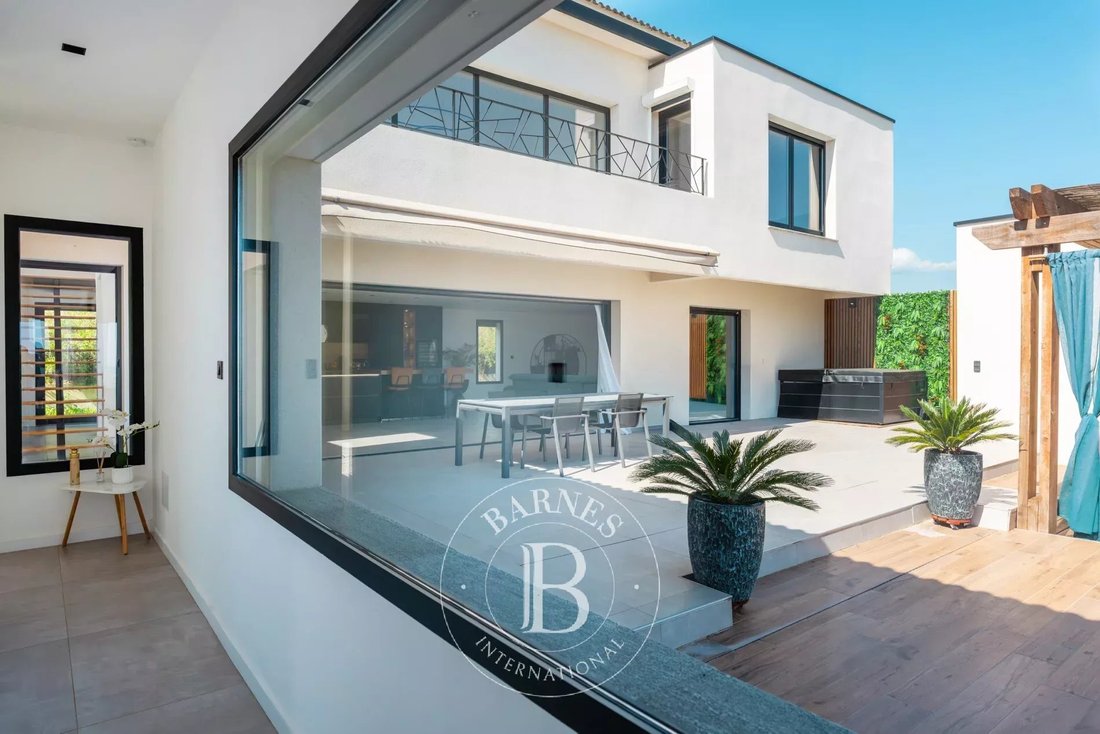 Villa in Penta-di-Casinca, Corsica, France 2 - 17558462