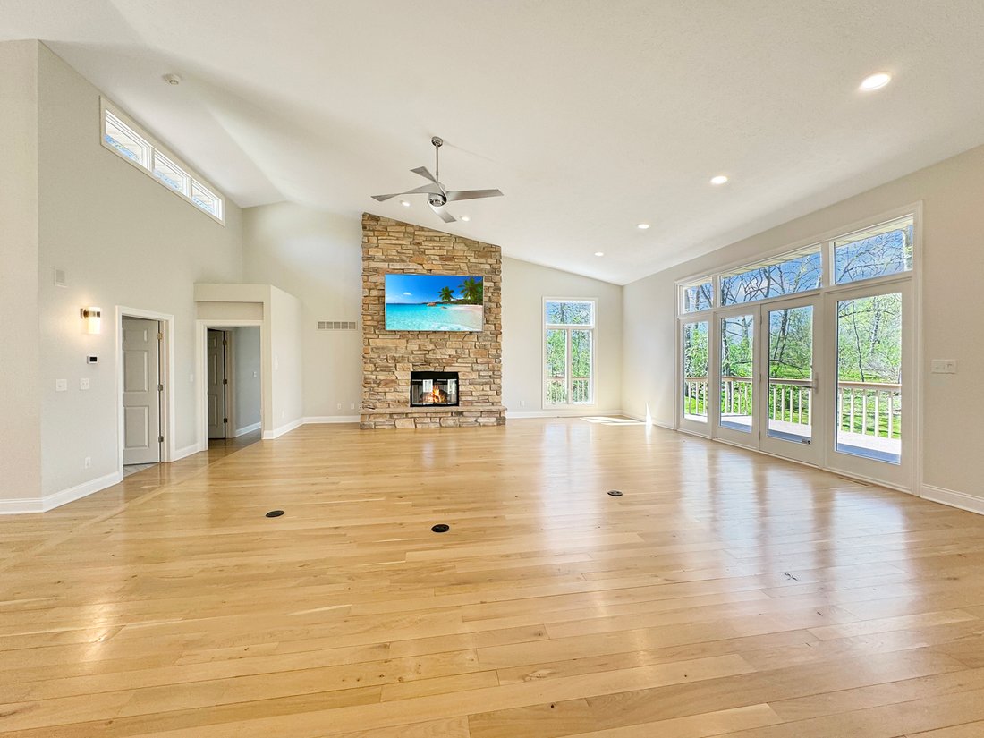 House in Freeport, Illinois, United States 5 - 17560484