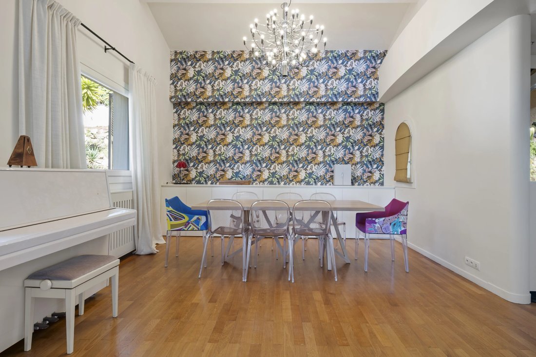 Villa in Nice, Provence-Alpes-Côte d'Azur, France 4 - 17558209