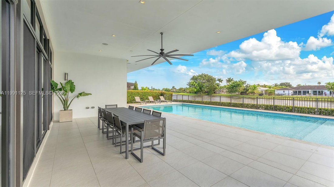 House in Fort Lauderdale, Florida, United States 5 - 17563852