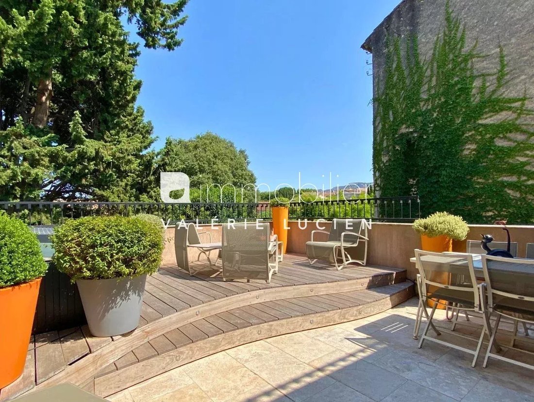 Apartment in Saint-Rémy-de-Provence, Provence-Alpes-Côte d'Azur, France 1 - 17558068