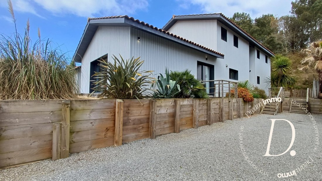 Villa in Vielle-Saint-Girons, Nouvelle-Aquitaine, France 2 - 17566885
