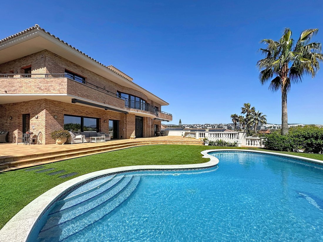 Townhouse in Vilanova i la Geltru, Catalonia, Spain 2 - 17568071