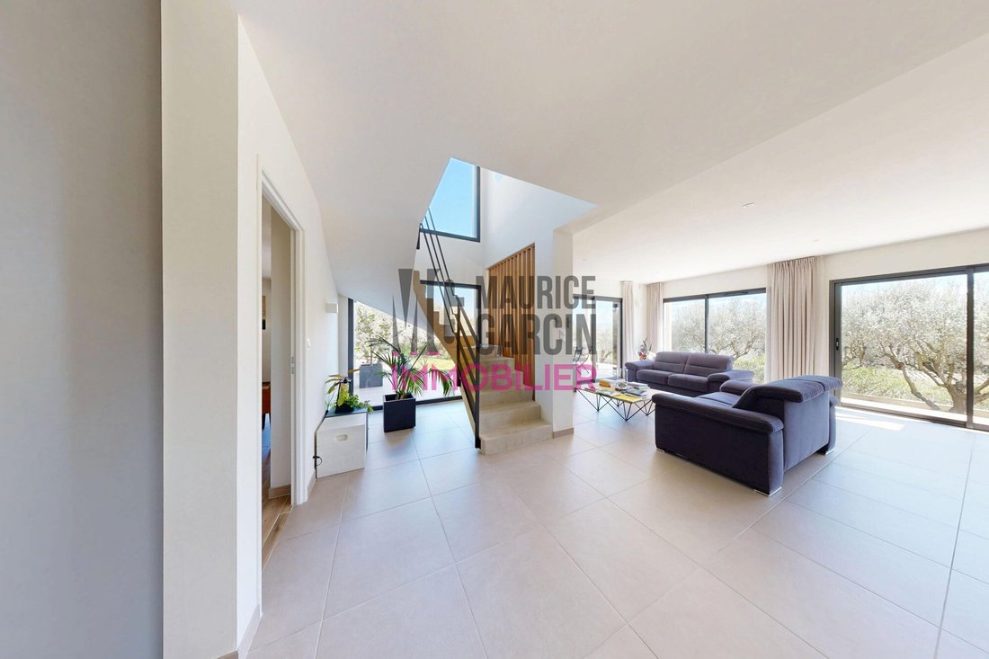 House in Beaumes-de-Venise, Provence-Alpes-Côte d'Azur, France 5 - 17072490