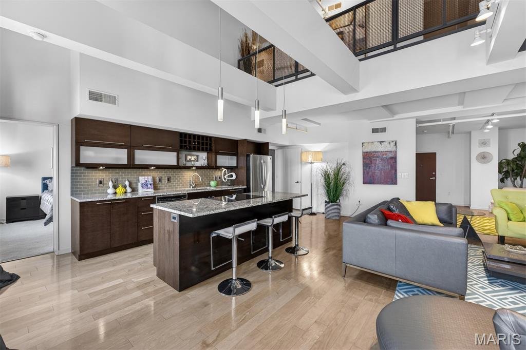 Condo in St. Louis, Missouri, United States 5 - 17562278