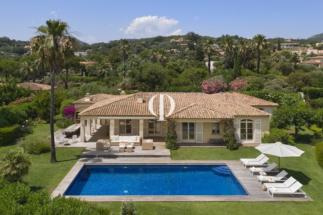 Villa in Grimaud, Provence-Alpes-Côte d'Azur, France 2 - 17557836