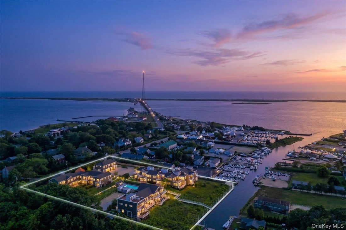 House in Hampton Bays, New York, United States 1 - 17536874