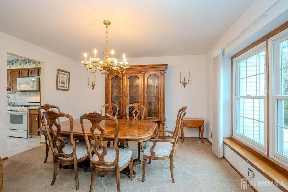 House in North Brunswick Township, New Jersey, United States 5 - 17561515