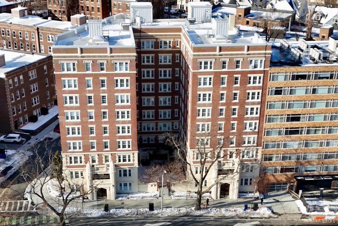 Condo in Brookline, Massachusetts, United States 1 - 17560629
