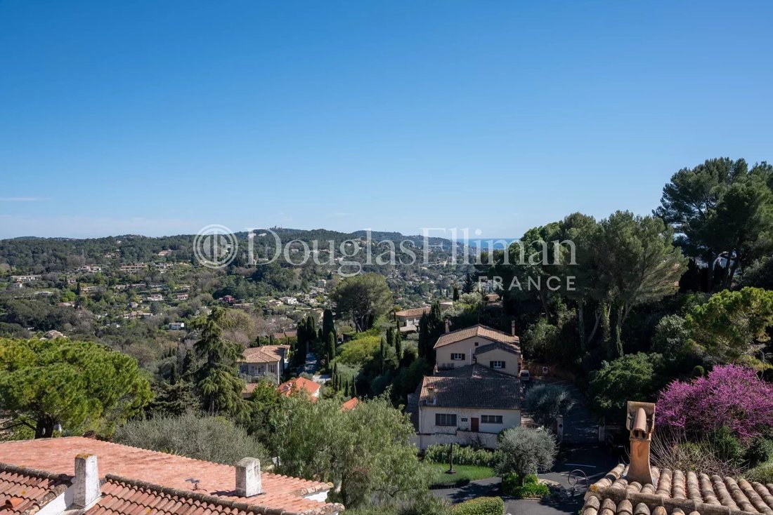 House in Mougins, Provence-Alpes-Côte d'Azur, France 2 - 17558293