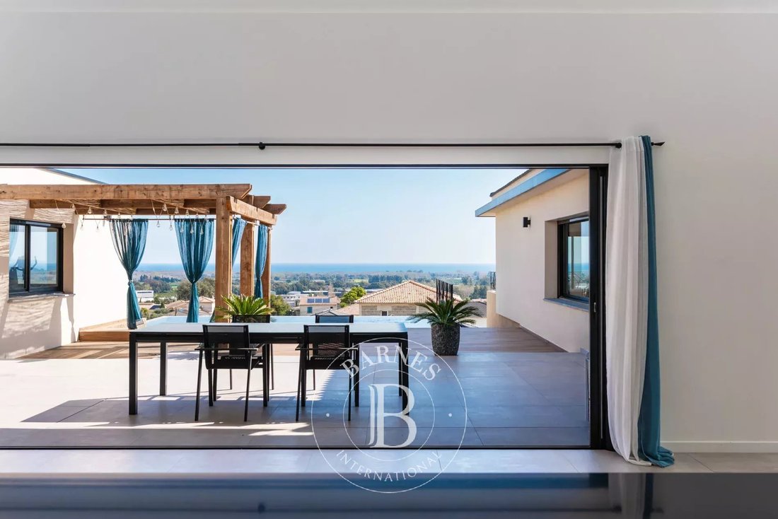 Villa in Penta-di-Casinca, Corsica, France 3 - 17558462