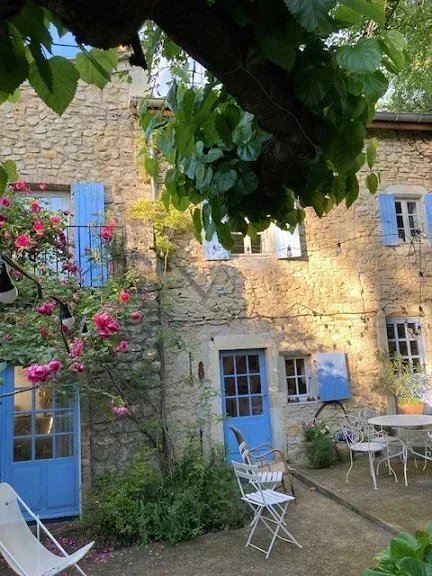 Estate in Mirmande, Auvergne-Rhône-Alpes, France 3 - 17557089