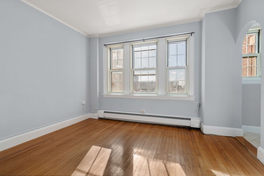 Condo in Brookline, Massachusetts, United States 4 - 17560629