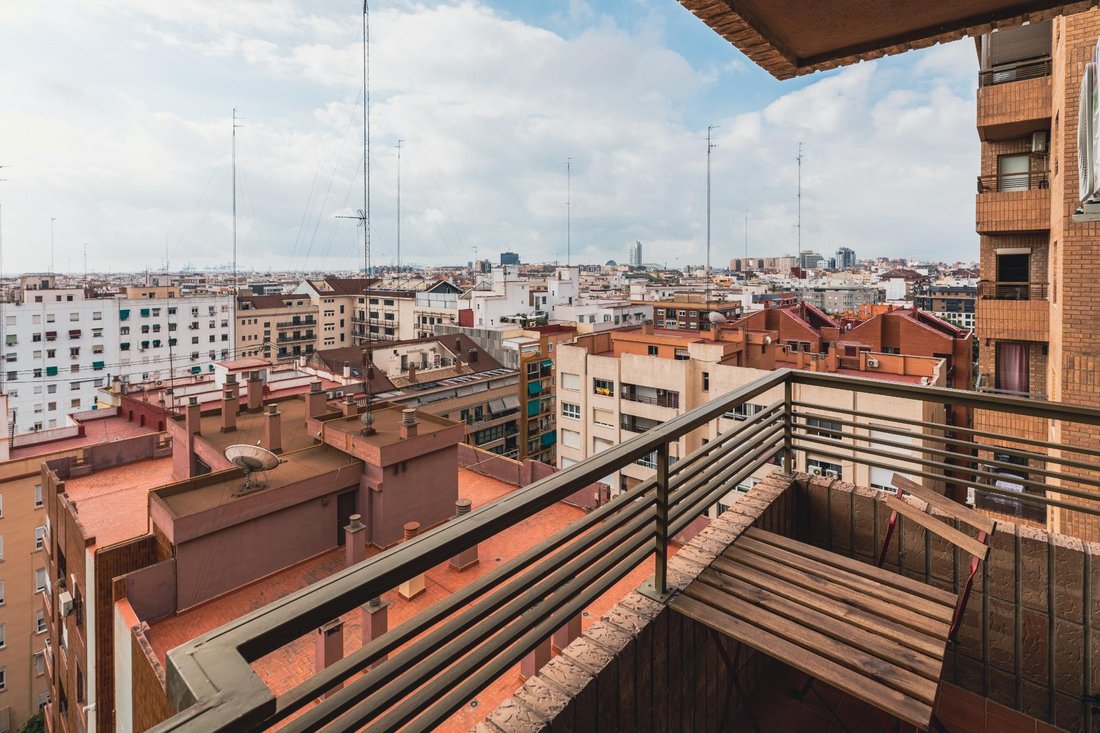 Appartamento a El Pla del Real, Valencia, Spagna 1 - 17567228