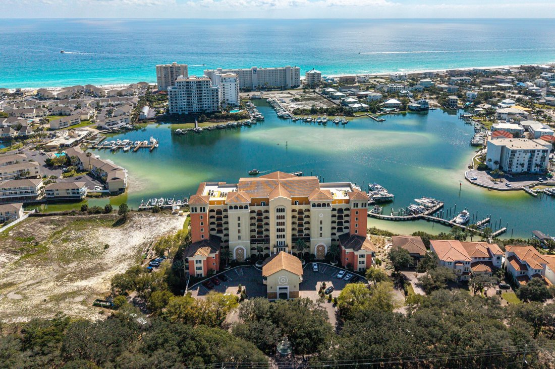 Condo in Destin, Florida, United States 3 - 17556943