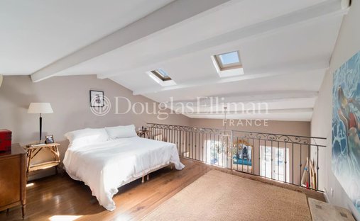 Maison à Mougins, Provence-Alpes-Côte d'Azur, France 1