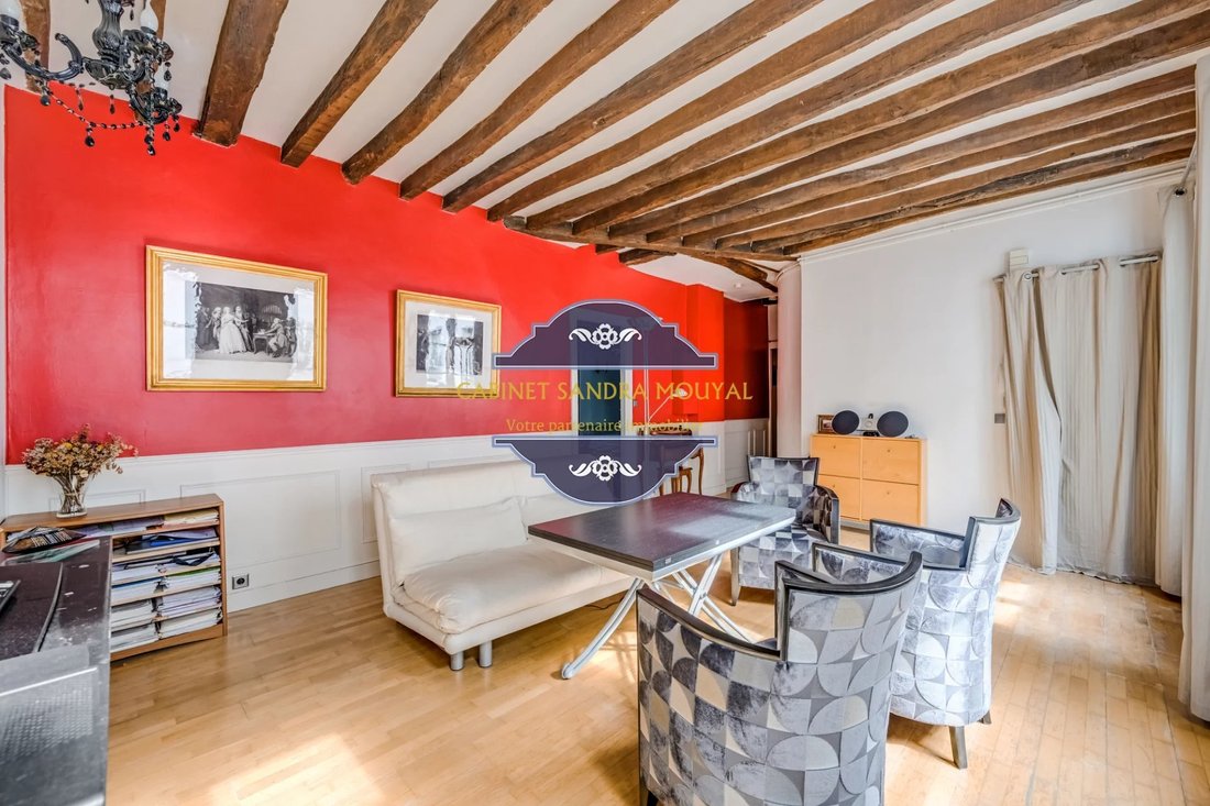 Apartment in Sainte Avoie, Paris 3e Arrondissement, Paris 5 - 17561992