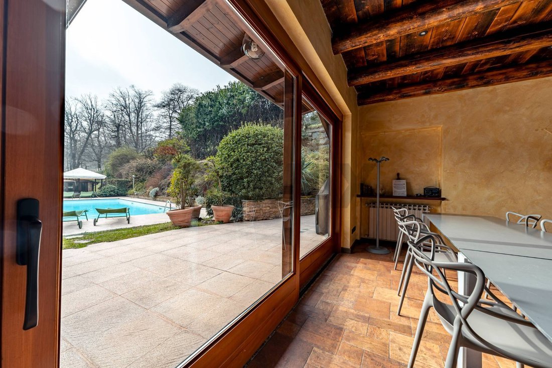 Villa in Nebbiuno, Piedmont, Italy 4 - 17561587