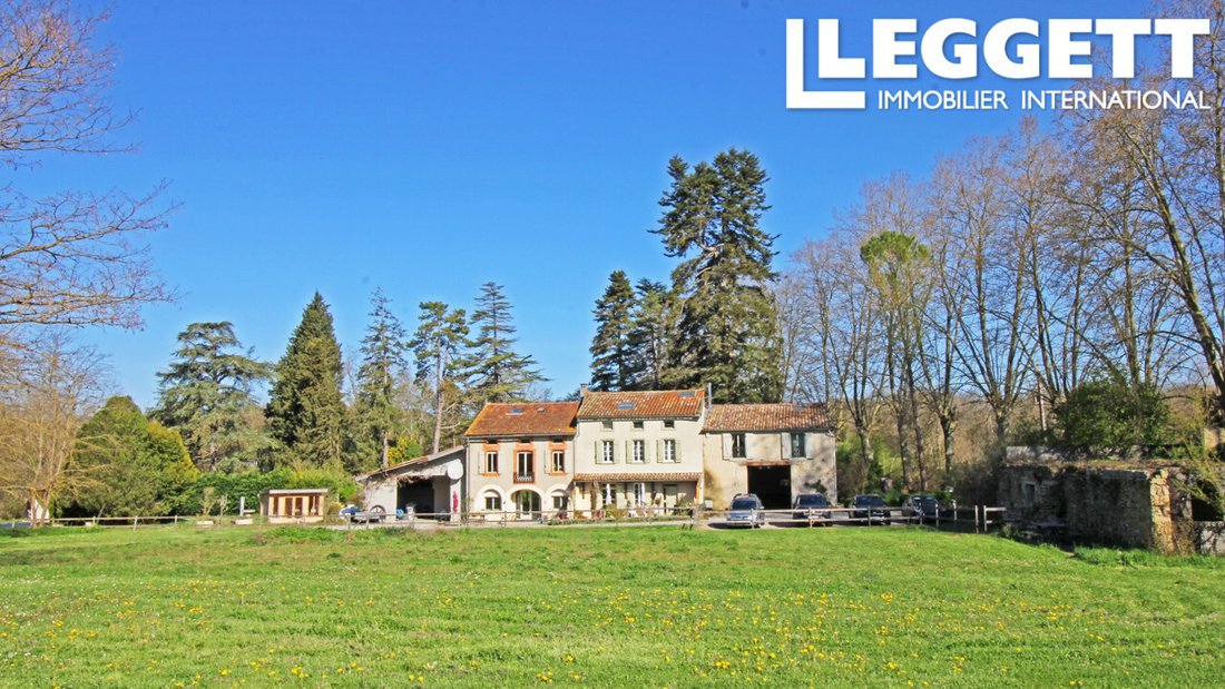 House in Mirepoix, Occitania, France 1 - 15978372