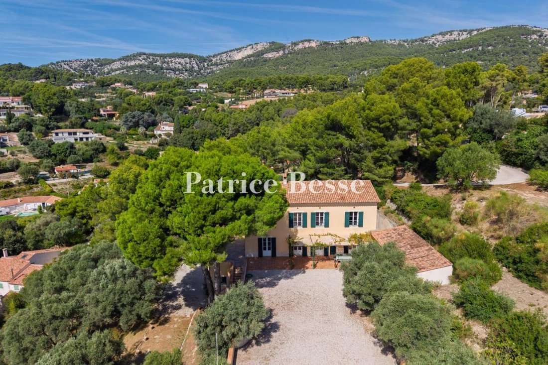 Villa in Centre Ouest, Ollioules, France 2 - 17560833