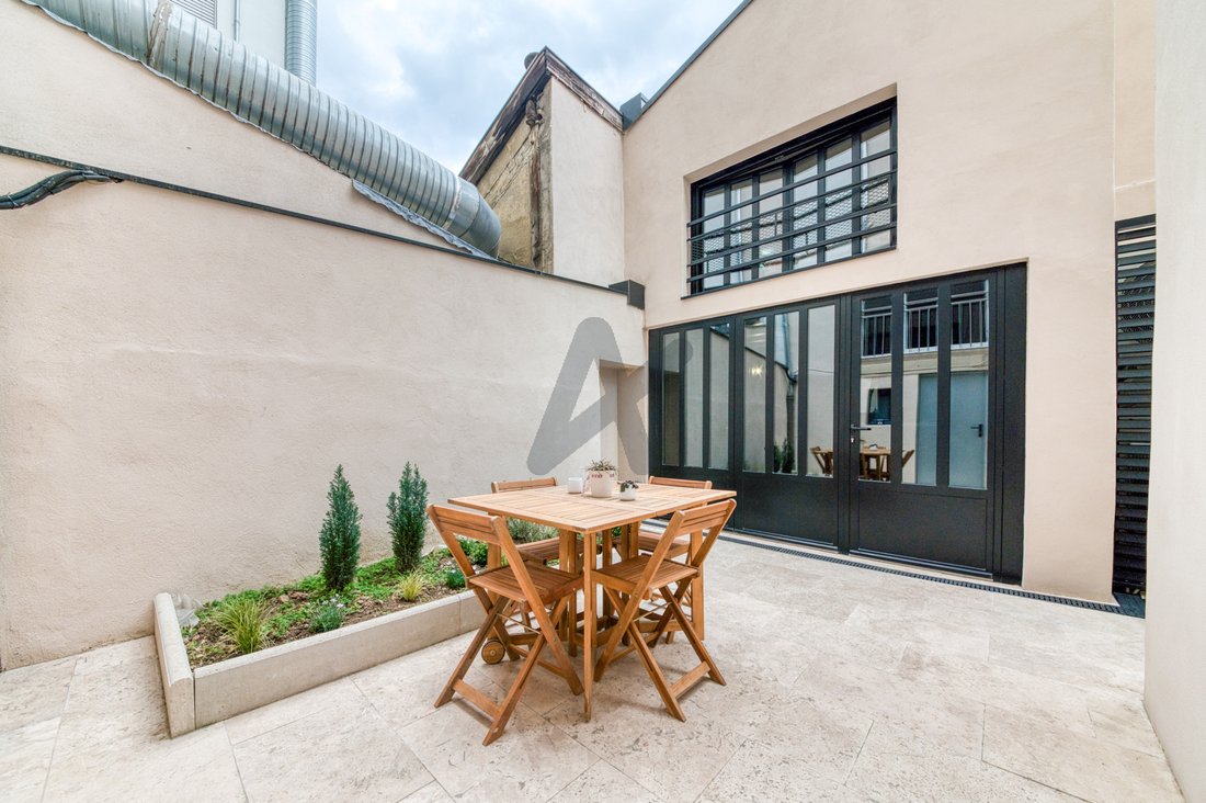 Penthouse in Perralière, Lyon, Auvergne-Rhône-Alpes 3 - 17557819