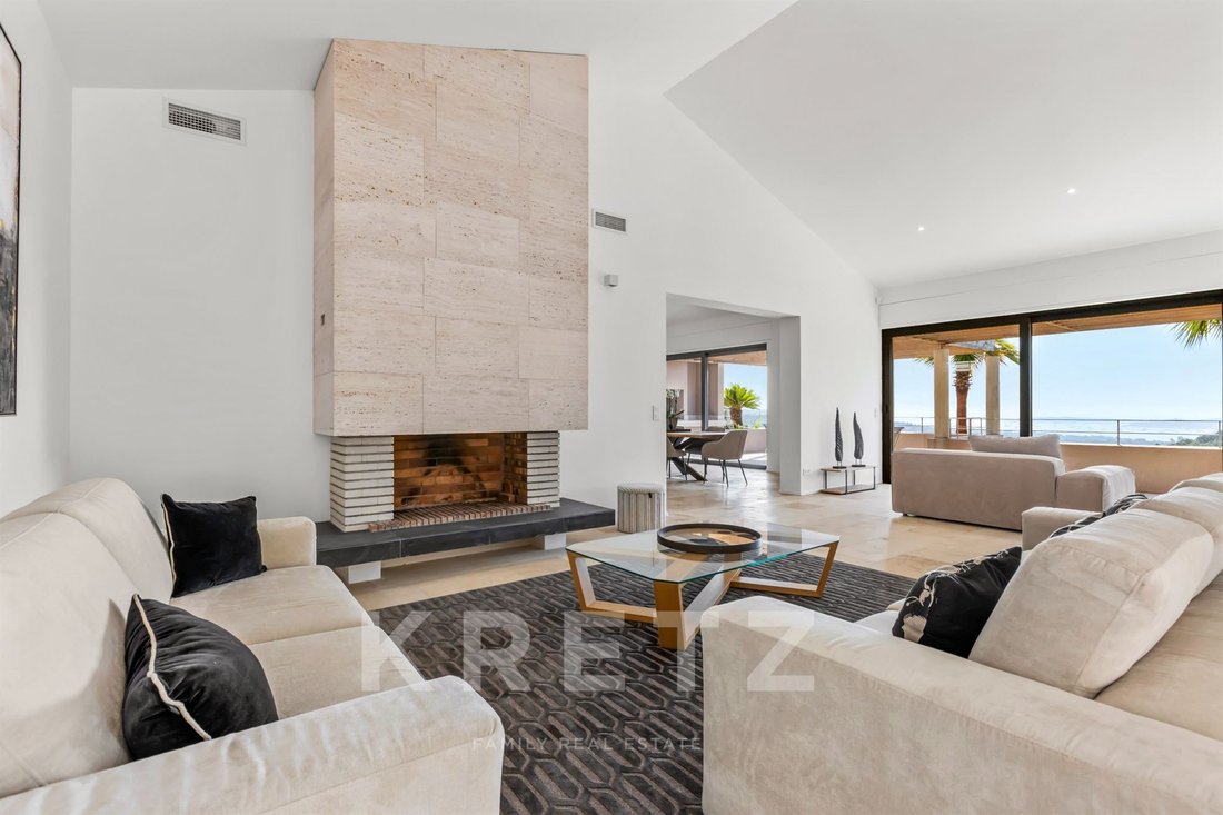 Villa in Grimaud, Provence-Alpes-Côte d'Azur, France 4 - 16689038