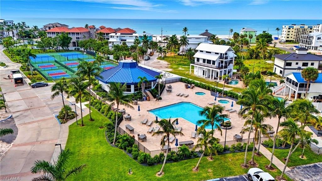 Condo in Fort Myers Beach, Florida, United States 3 - 17563966