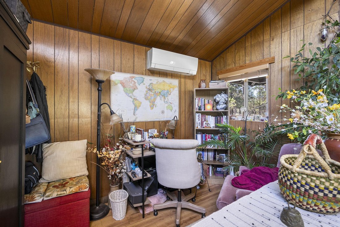 House in Sisters, Oregon, United States 5 - 17559590